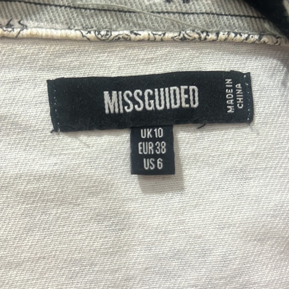 MissGuided Paisley Jacket - Picture 3 of 3